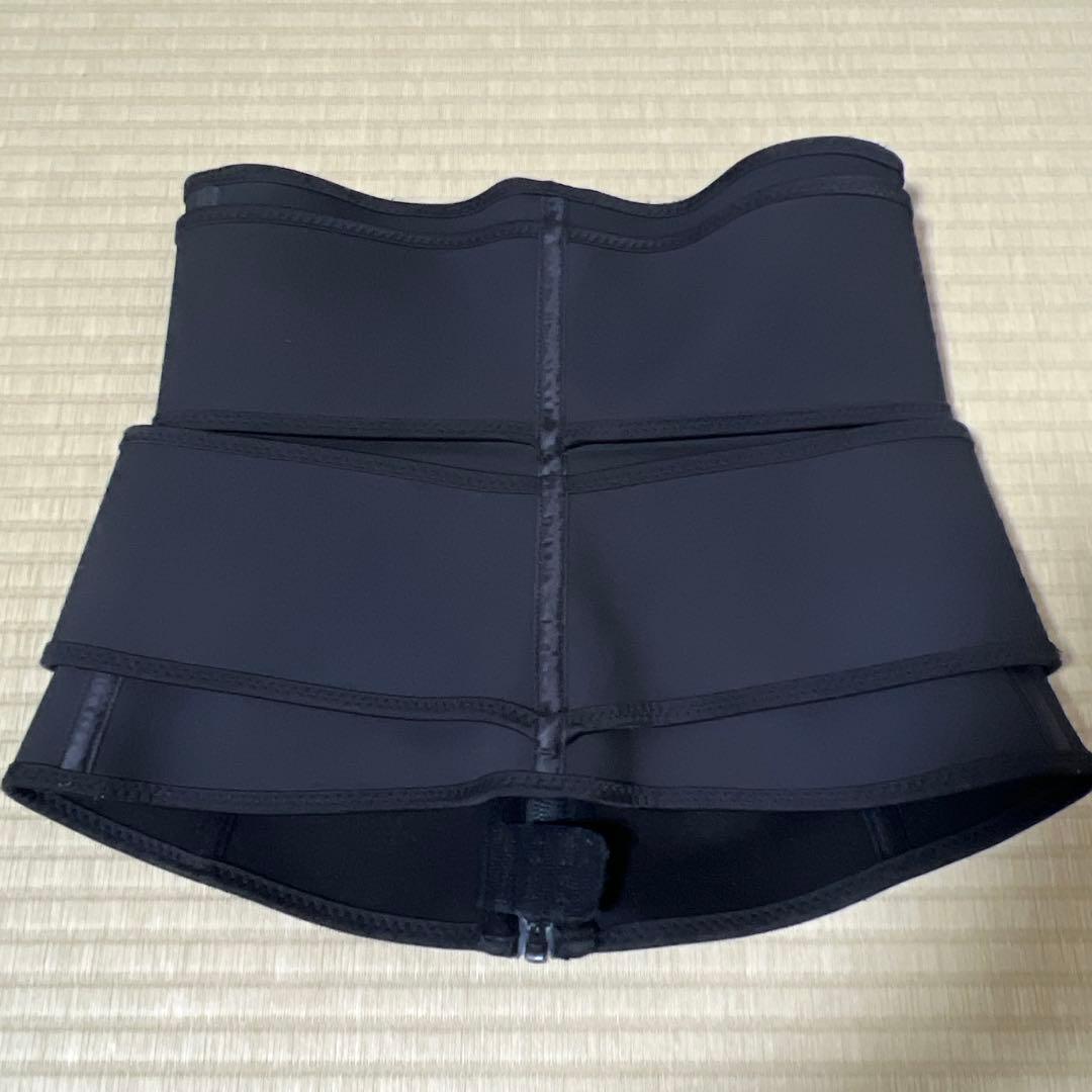 FAVOLINKウエストシェイパー　EXCEEDベルトタイプ 安井友梨　S