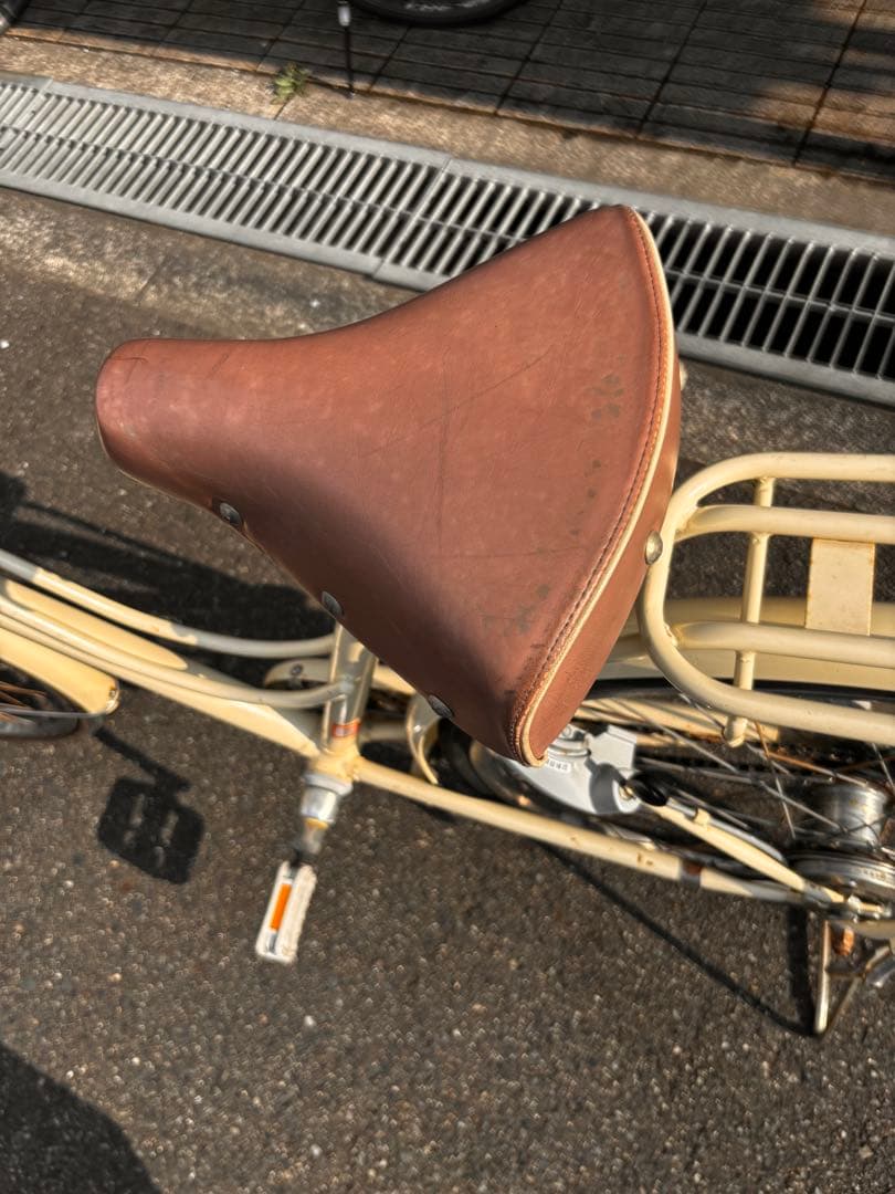 引き取り　ブリヂストン　自転車　本体　カジュナ　ベージュ