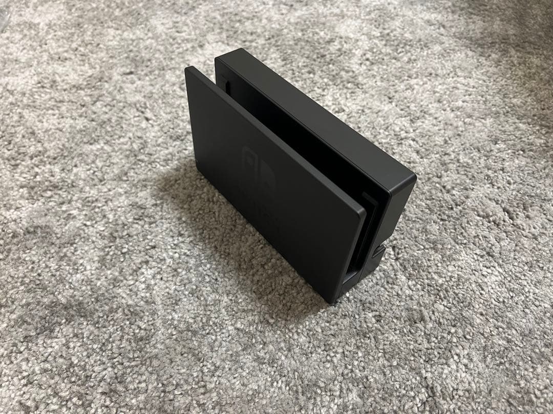 【美品】Nintendo Switch 本体 新品スティック交換済