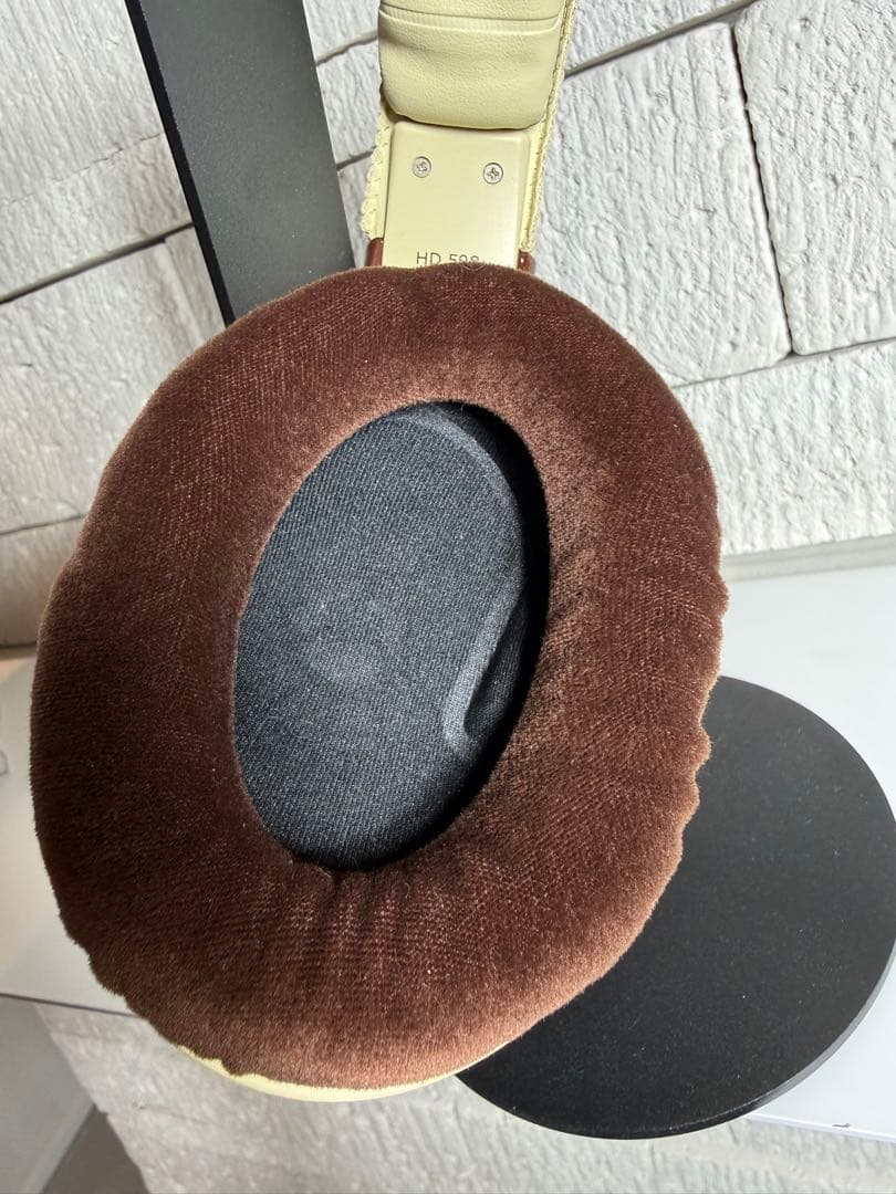 ヘッドホン Sennheiser HD 598