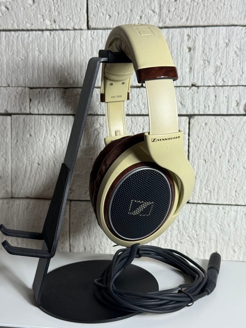 ヘッドホン Sennheiser HD 598