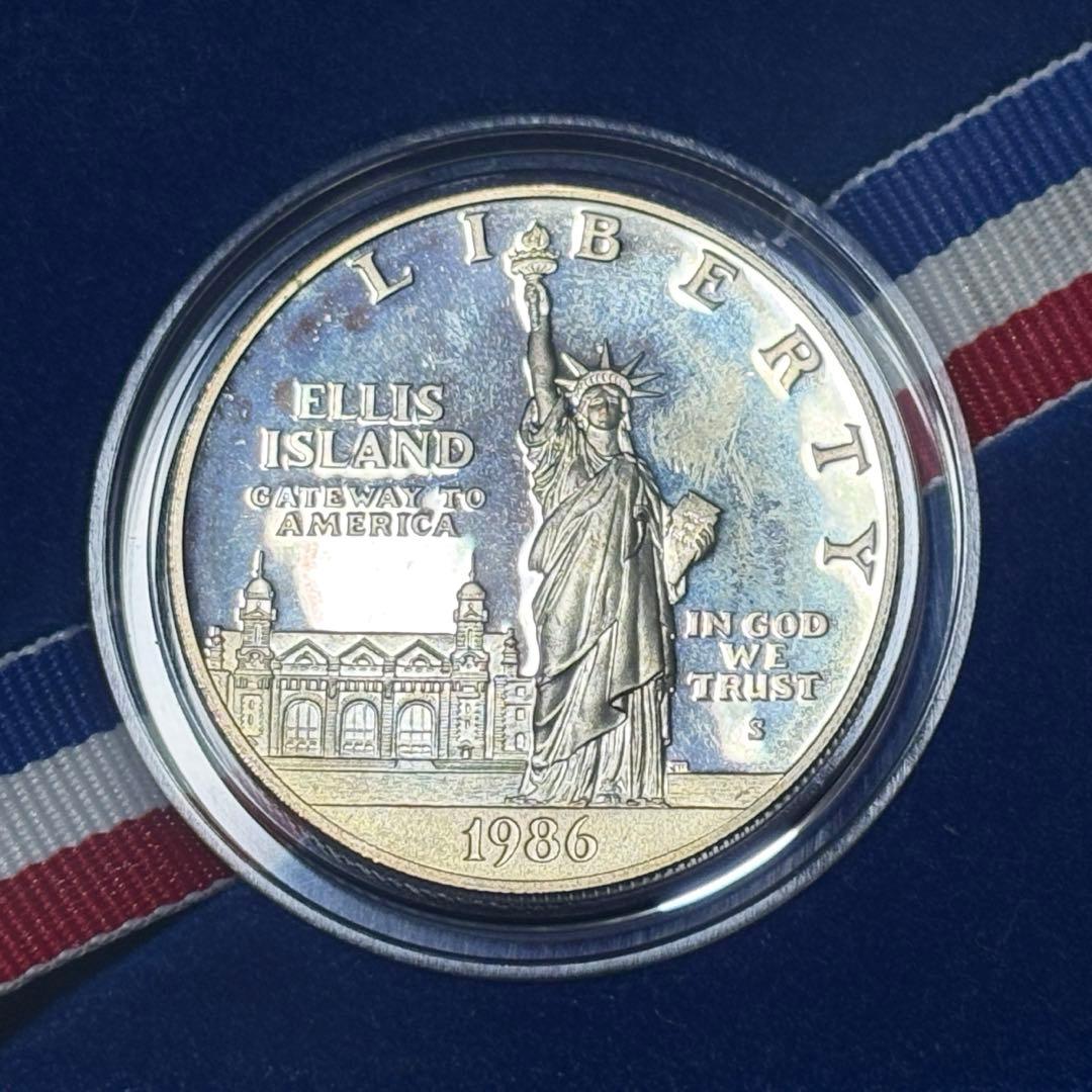 アメリカ合衆国造幣局 1986年リバティ １ドル プルーフ銀貨 保証書付き