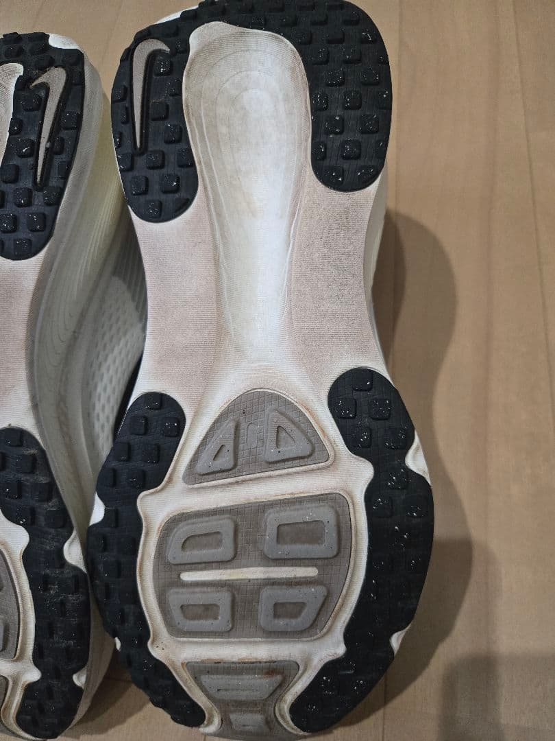 スパイク・シューズ Nike vomero18 26.5cm
