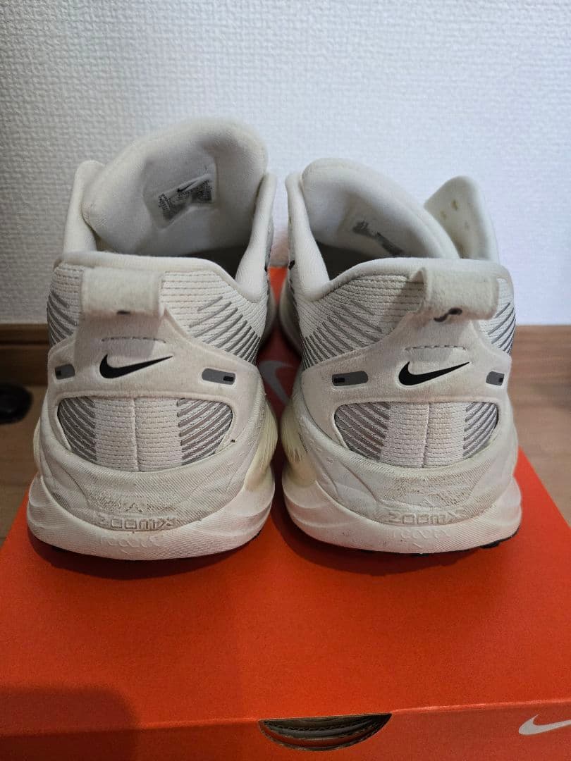 スパイク・シューズ Nike vomero18 26.5cm