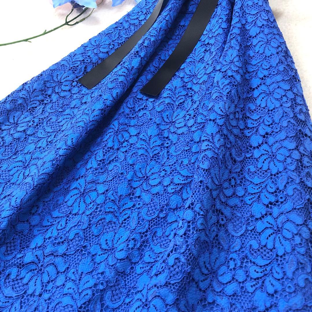 新品未使用　ローラアシュレイ　ロングワンピース　フローラル✨　総柄刺繍✨　ブルー