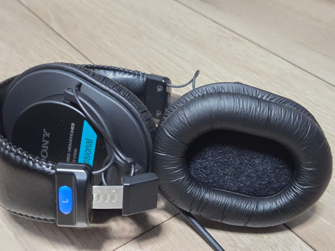 SONY MDR-7506 モニターヘッドホン
