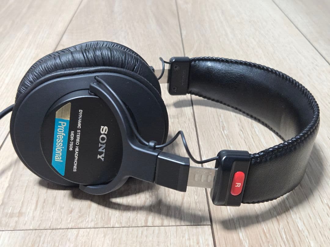 SONY MDR-7506 モニターヘッドホン
