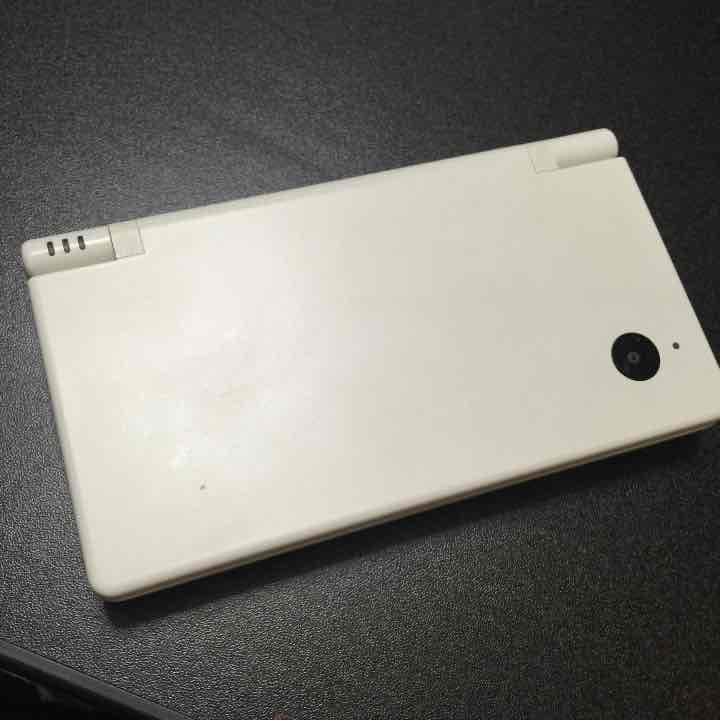任天堂 DSi ホワイト&DSテレビ