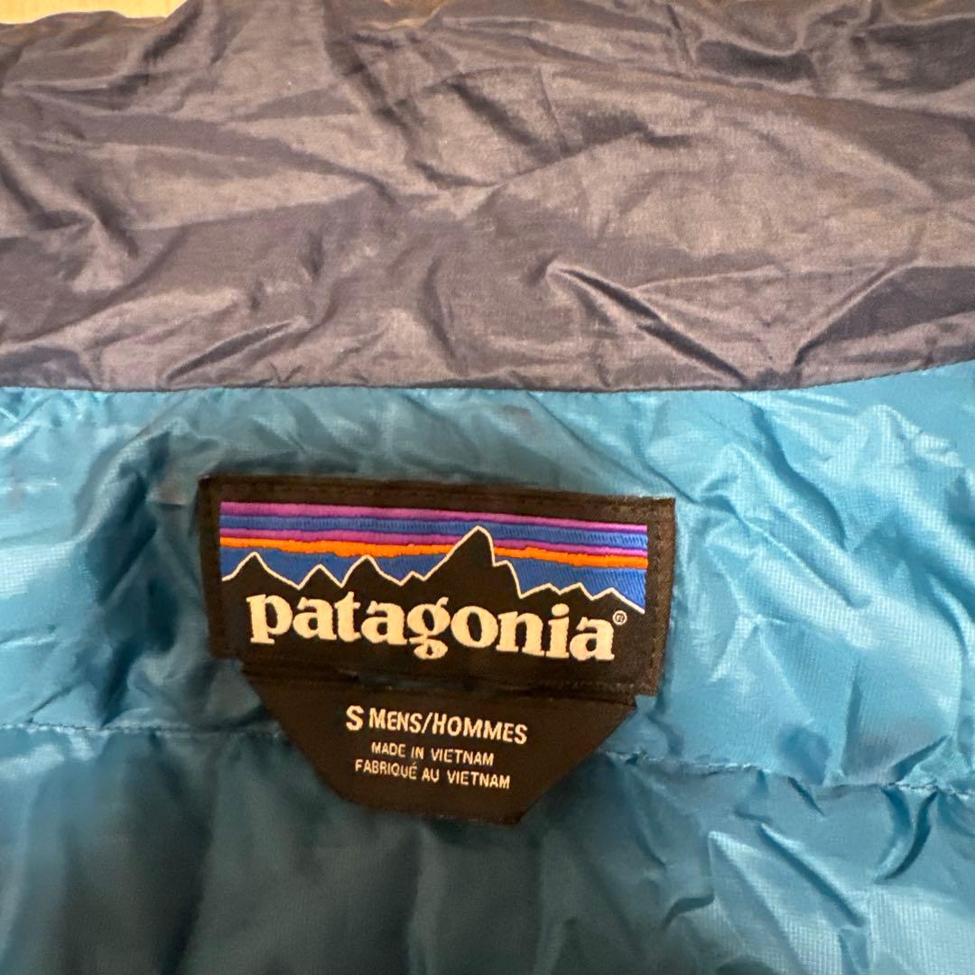 patagonia ネイビー ダウンベスト