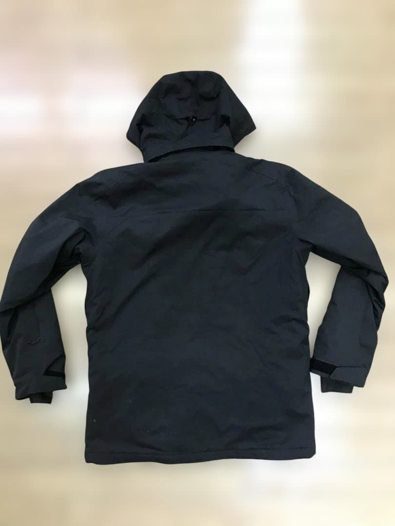 SALOMON 中綿入りストレッチウエア上下セット　上/Ｌ下/Ｌ