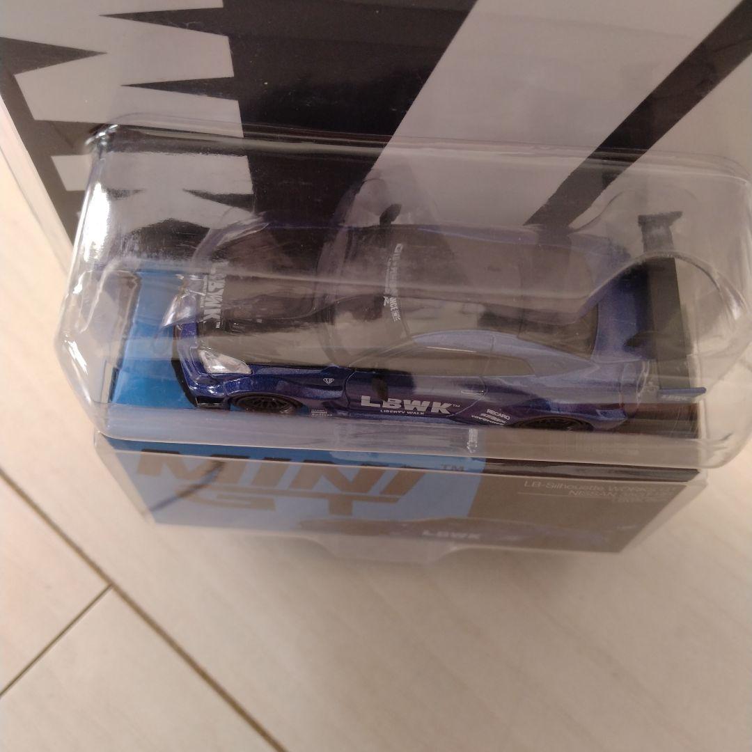MINI GT 　lbwk リバティウォーク　日産スカイライン　貴重品　レア