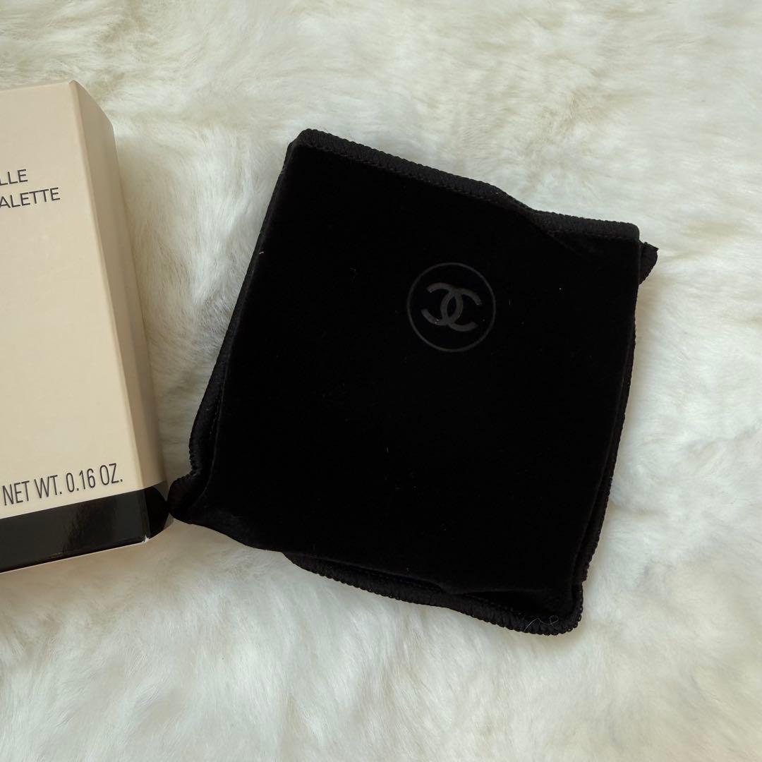 CHANEL LES BEIGES アイシャドウパレット テンダー