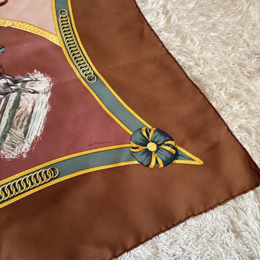 HERMES エルメス カレ90 スカーフソミュール シルク100%