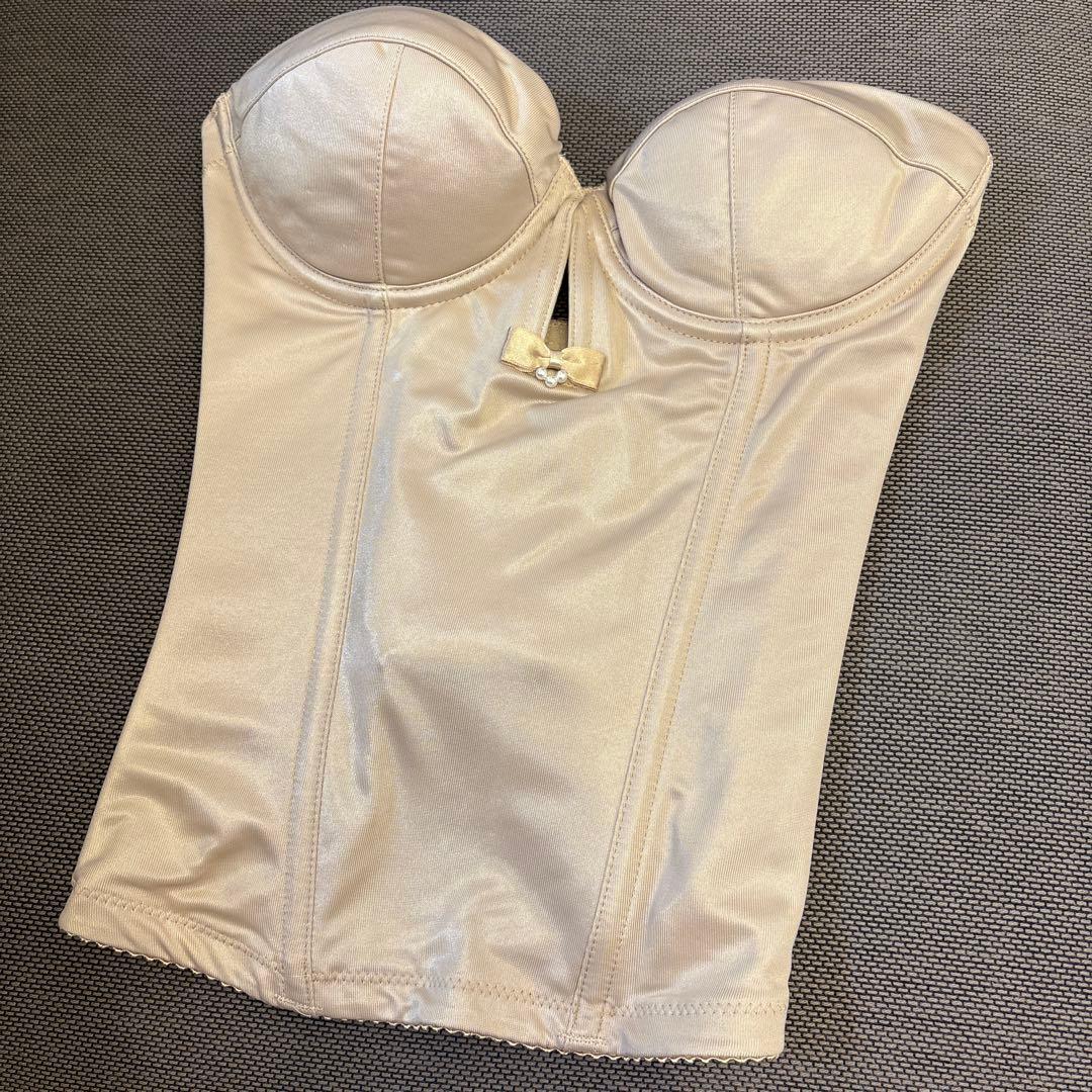 【美品】bridal bloom ロイヤルベージュ ビスチェC65 ガードルS