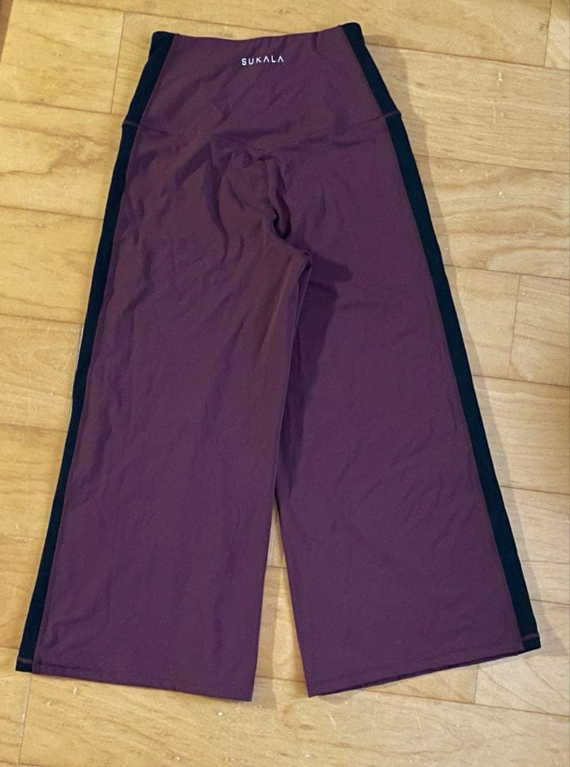 【SUKALA】【LAVA】ヨガワイドパンツ　M 超美品