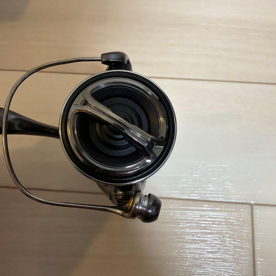 SHIMANO 24 ツインパワー C3000 MHG