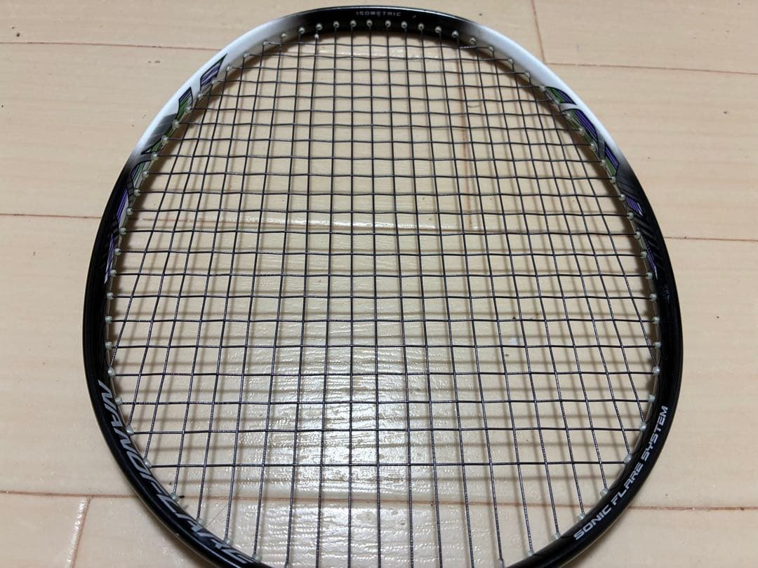 ヨネックス　バドミントンラケット　NANOFLARE200