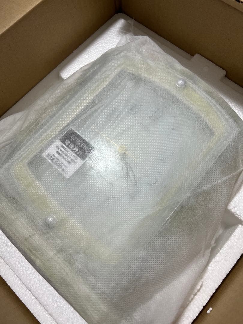 【処分品】CITIZEN ８ＲＹ４００－００５電波時計 連続秒針 骨董品 置時計