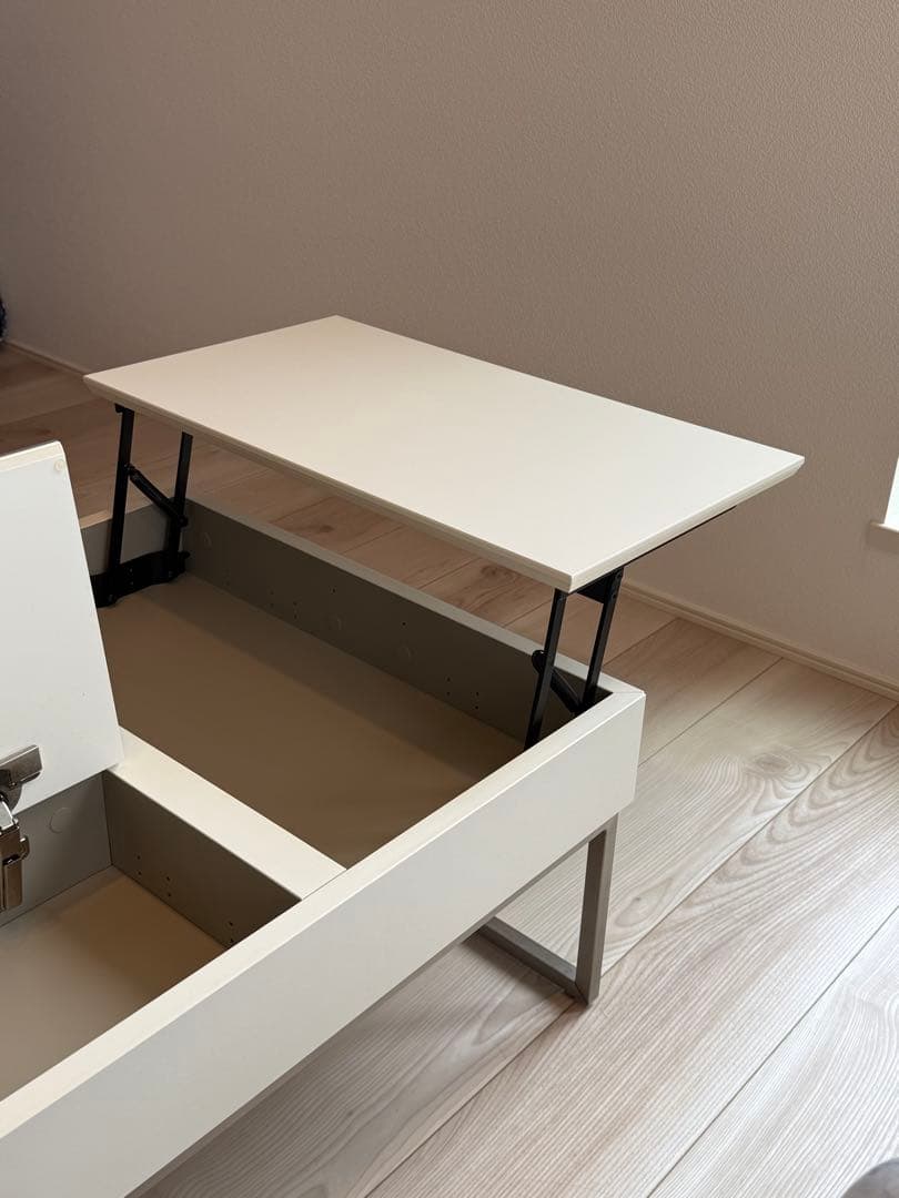 BoConcept Chiva コーヒーテーブル ホワイト