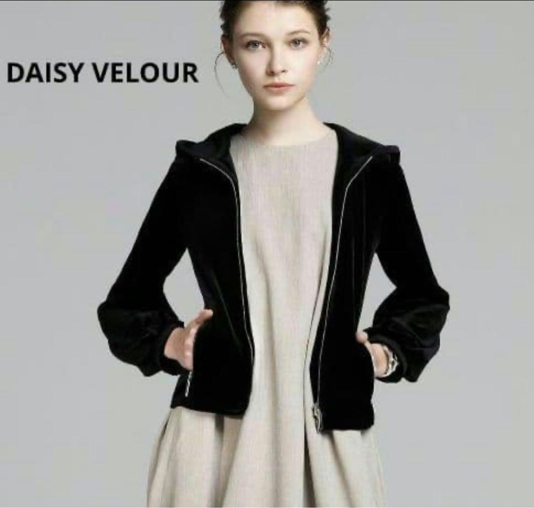 DAISY VELOUR ブラックパーカー　（美品）　FOXEY ベロア