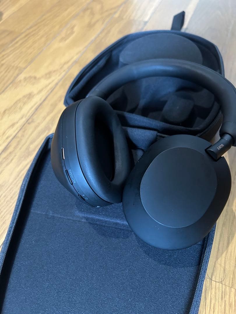 【美品】SONY WH-1000XM5 ヘッドホン カバー付き