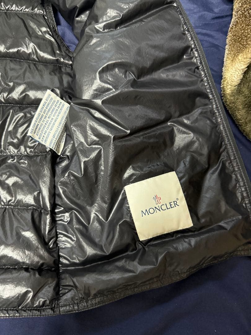 鉄*面様 【MONCLER】 ✨️人気✨️ モンクレール GUI ダウンベスト