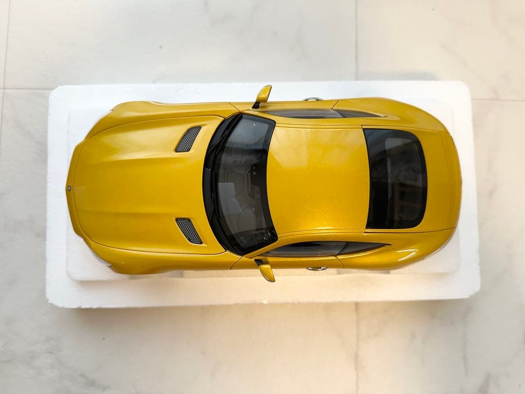 AUTOart 1/18 メルセデス・AMG GT S