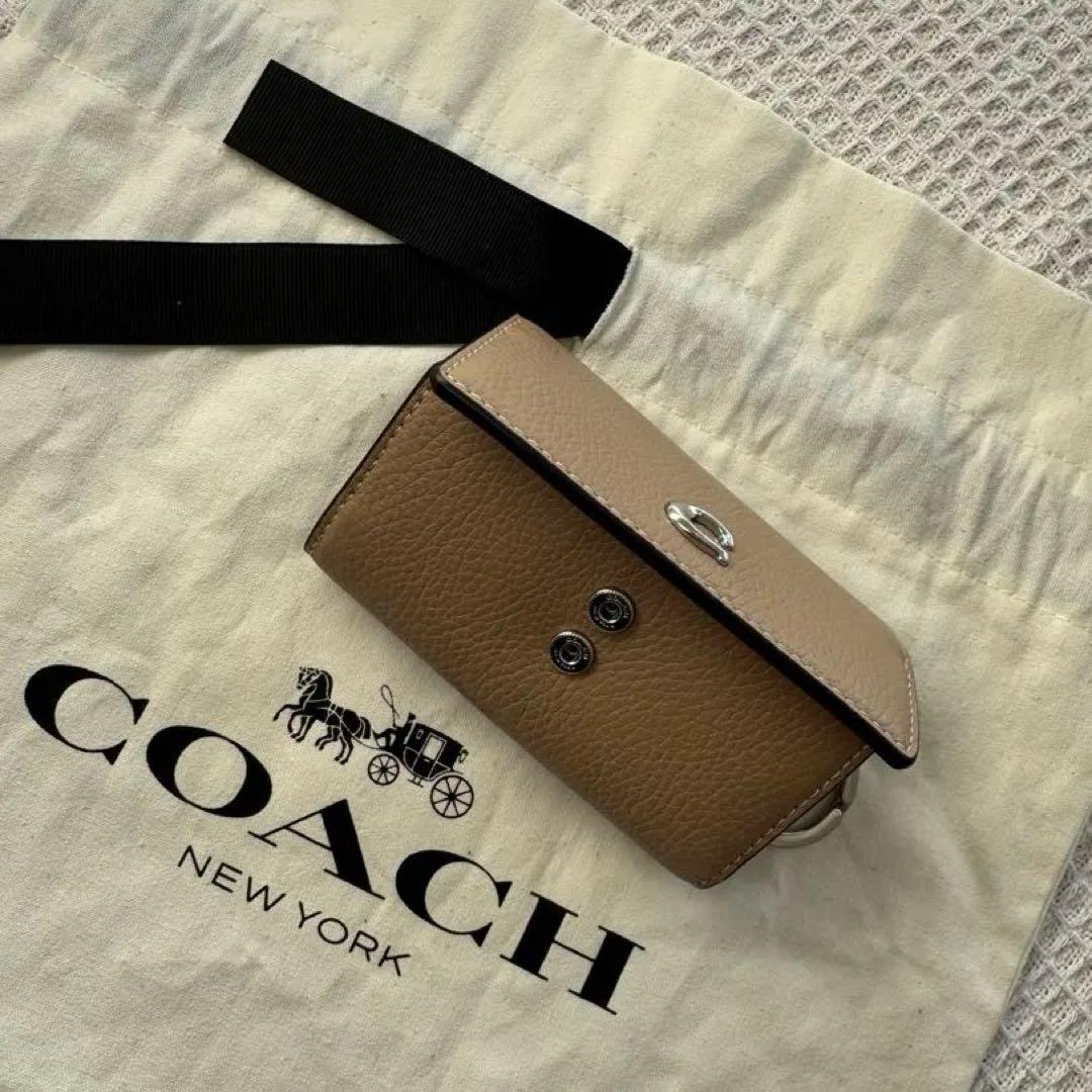 【新品•正規品】COACH コーチ　エッセンシャル 6 リング キー ケース