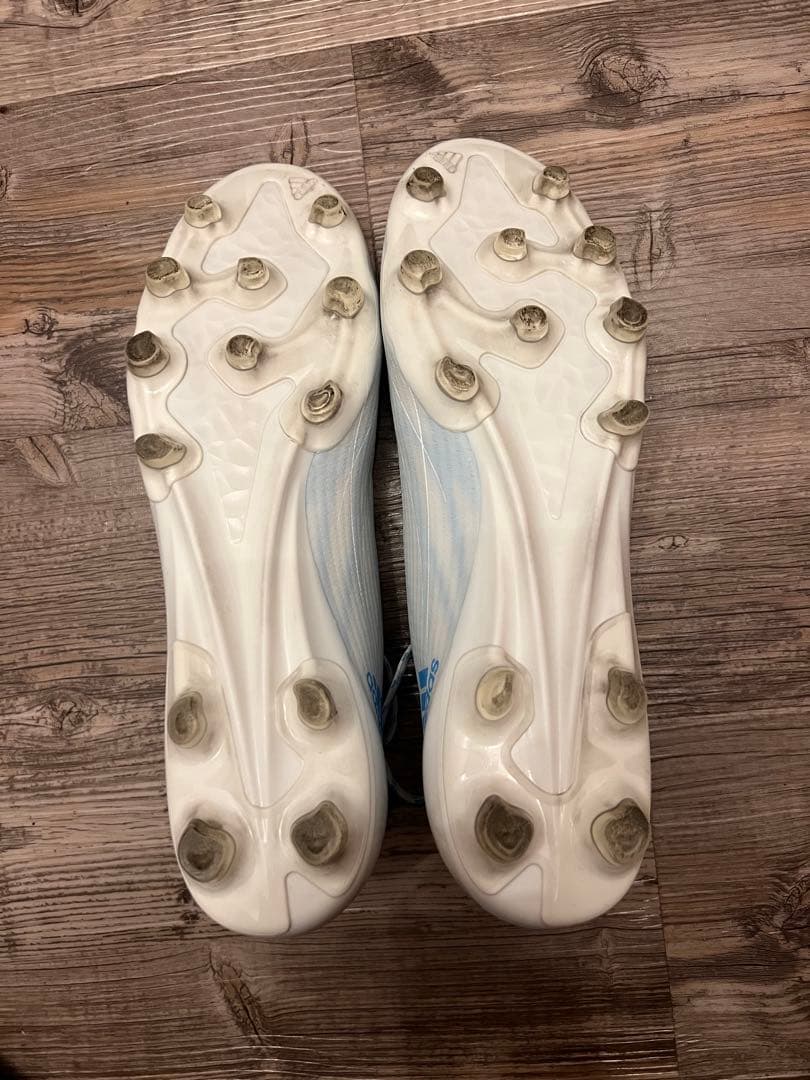 adidas SPEEDFLOW サッカーシューズ