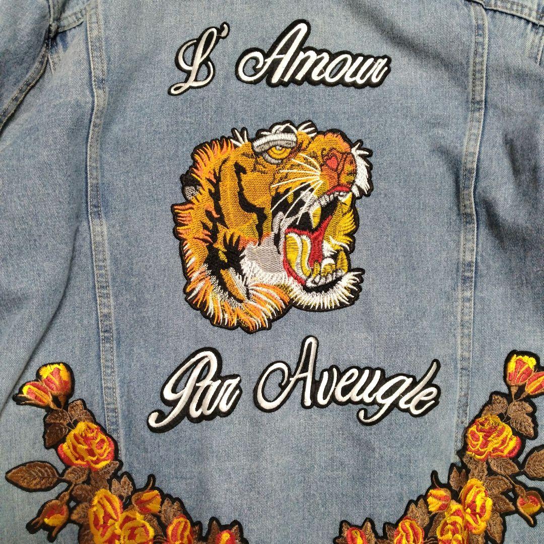 【即完売モデル】 ZARA ザラ デニムジャケット　 虎 薔薇　背面刺繍
