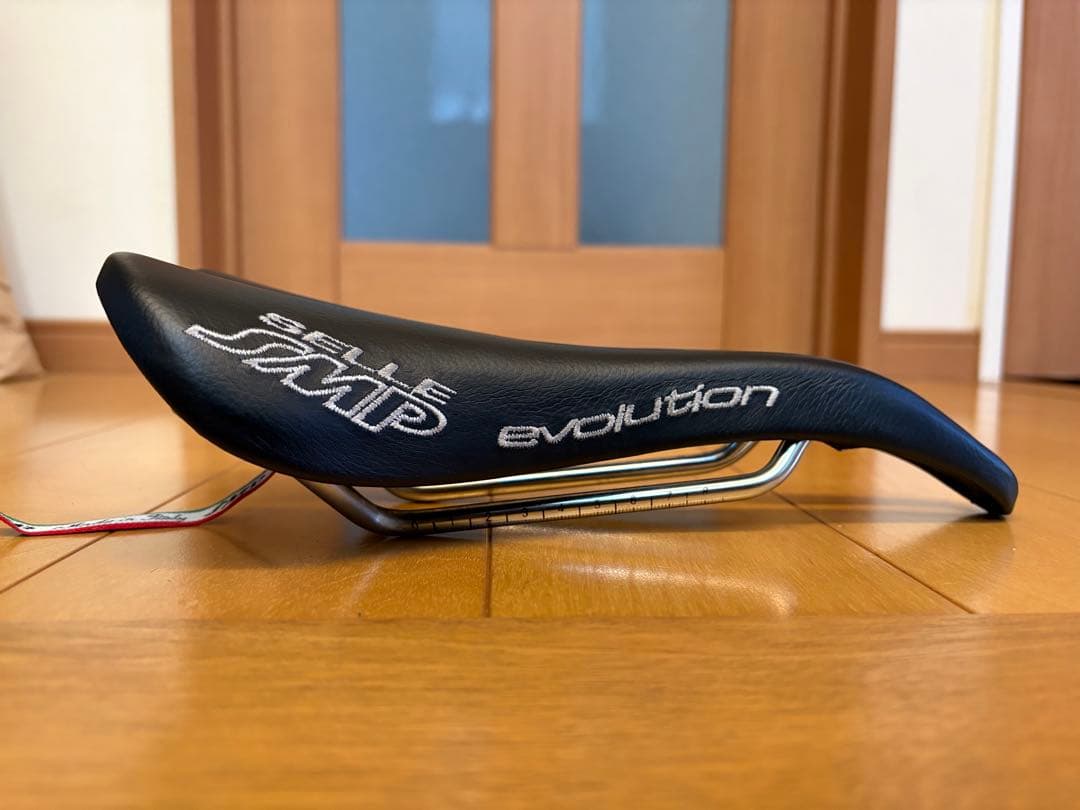 【美品】Selle SMP evolution サドル ブラック ロードバイク