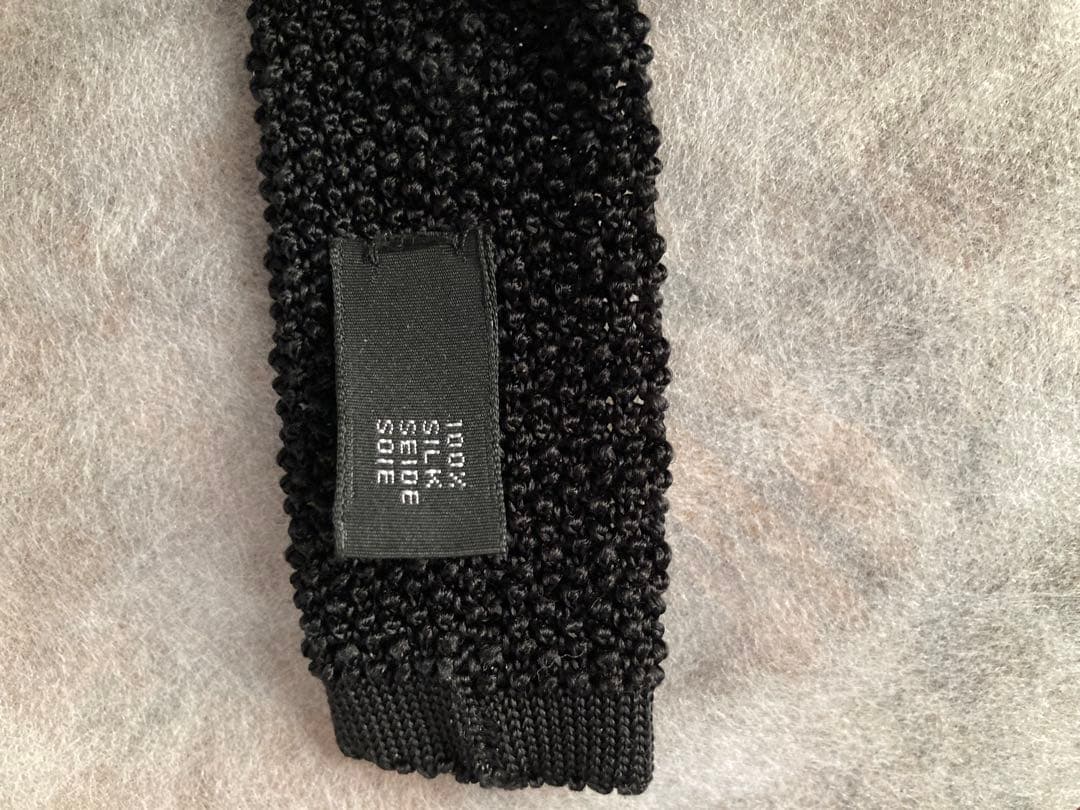 BEAMS F ASCOT / ドット ニット タイ　ブラック