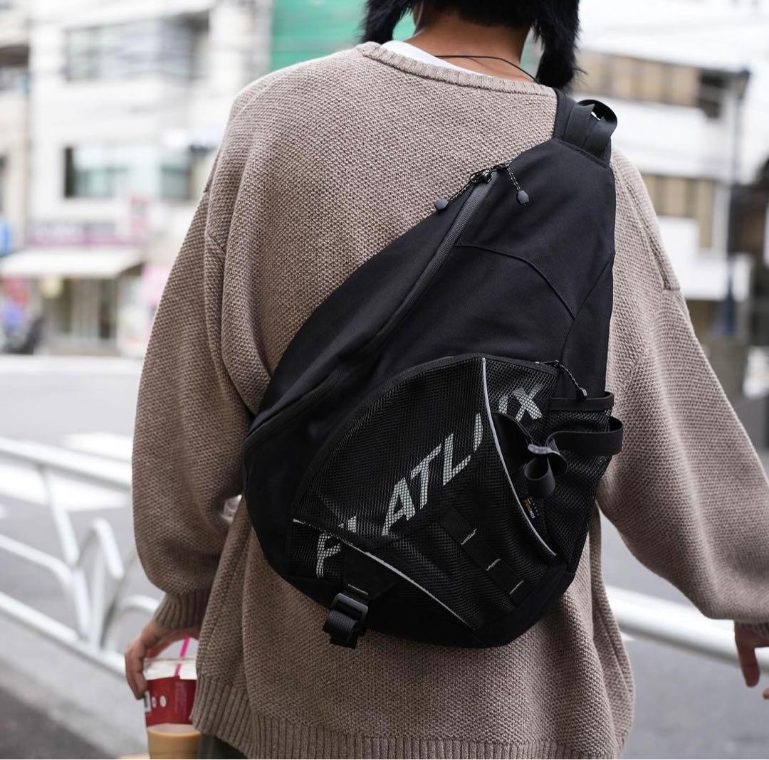 FLATLUX Days Sling Bag黒 メッシュポケット付き