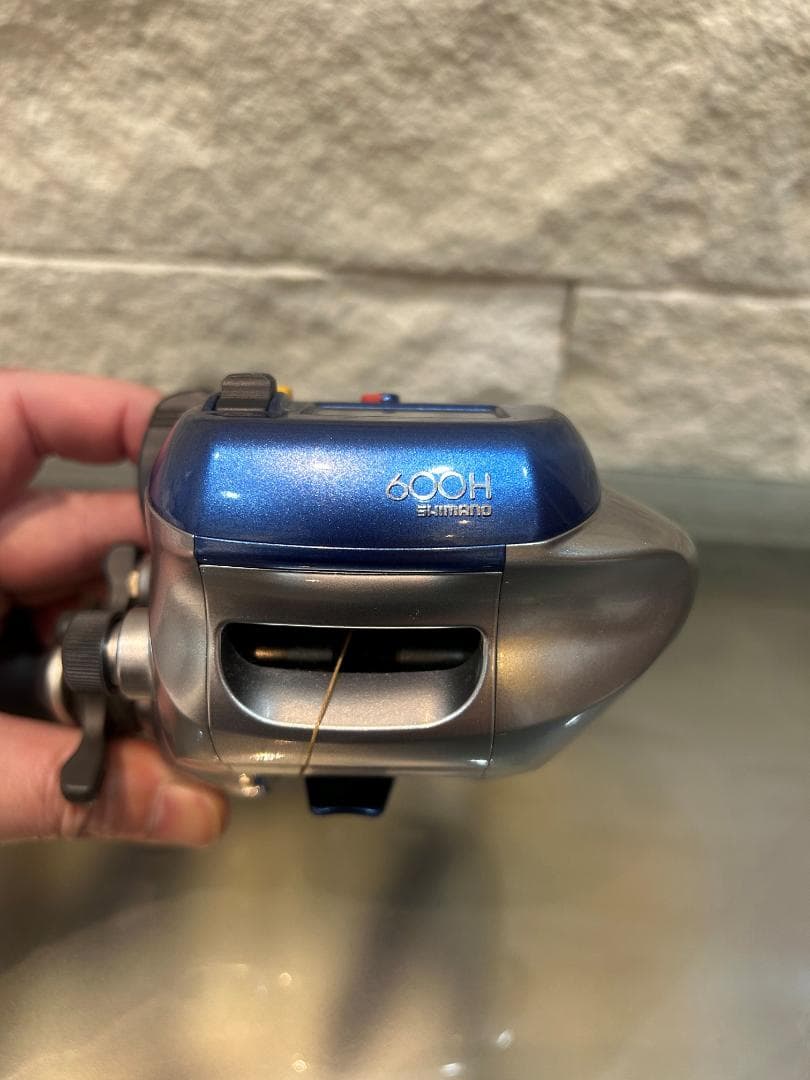 SHIMANO シマノ 電動リール 釣り 600H 動作未確認 中古品