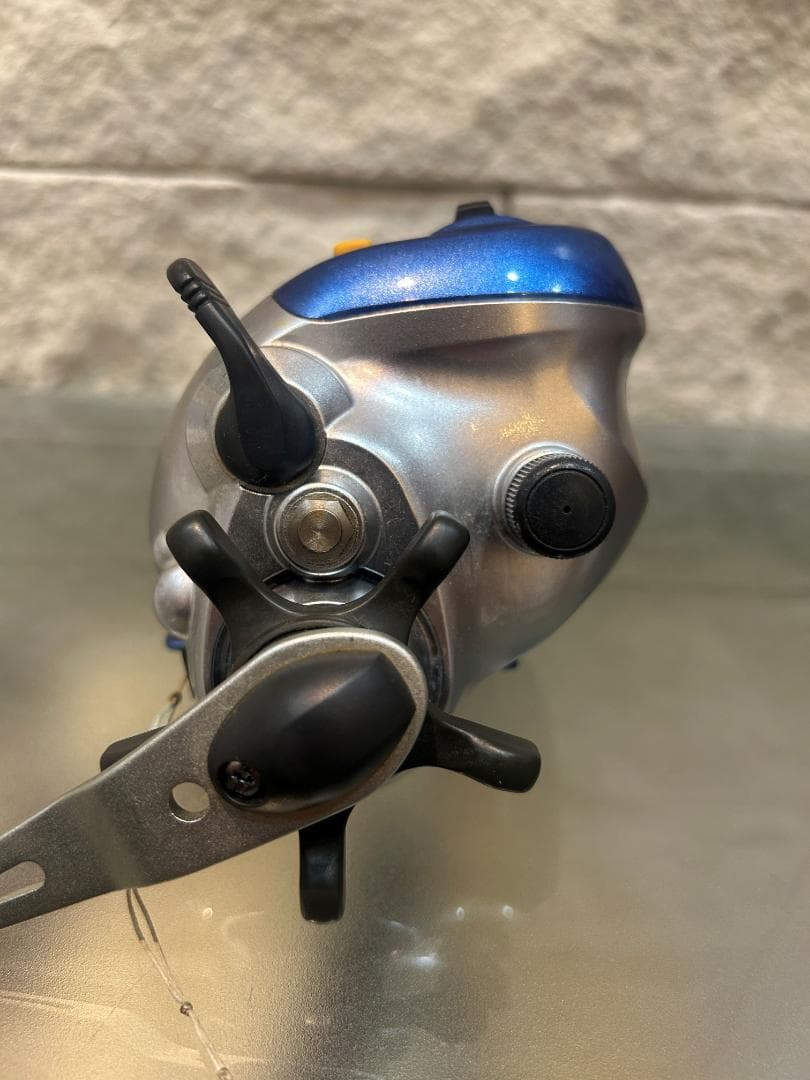 SHIMANO シマノ 電動リール 釣り 600H 動作未確認 中古品