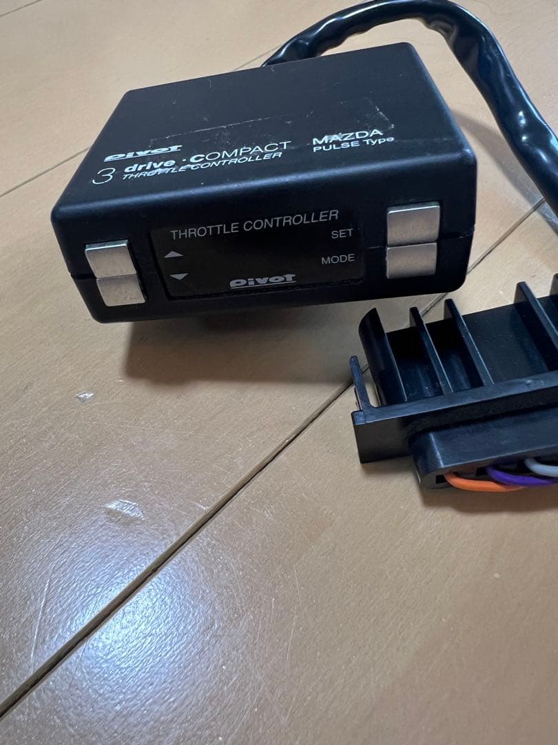 最終　中古　PIVOT 3 drive COMPACT スロットルコントローラー