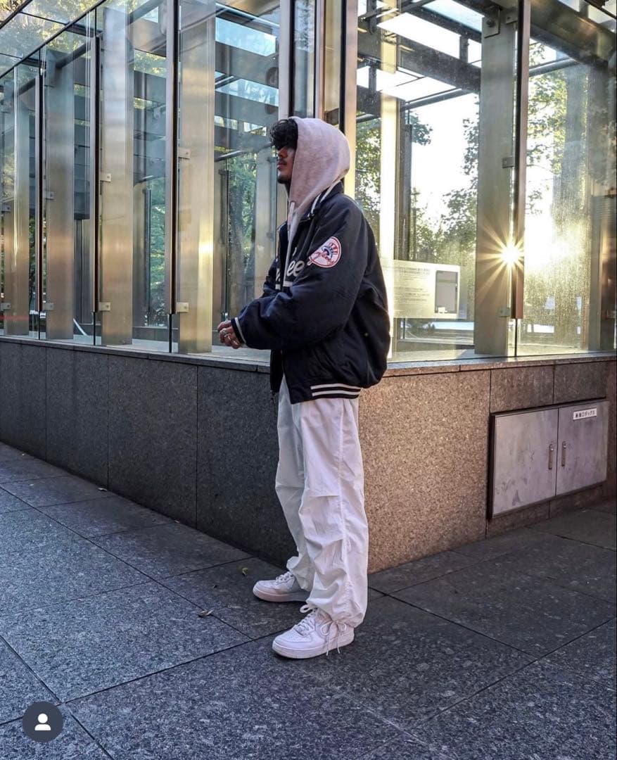 qsssyさん着用　New York Yankees スタジアムジャケット
