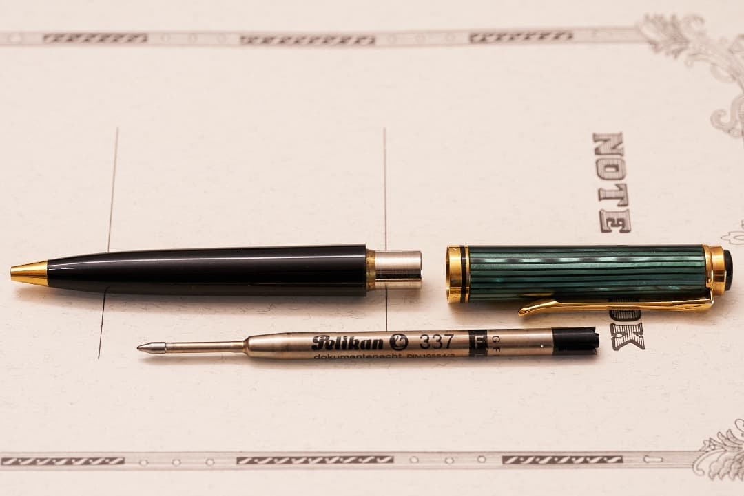 Pelikan ペリカン スーべレーン K800 ボールペン 緑縞 西ドイツ製