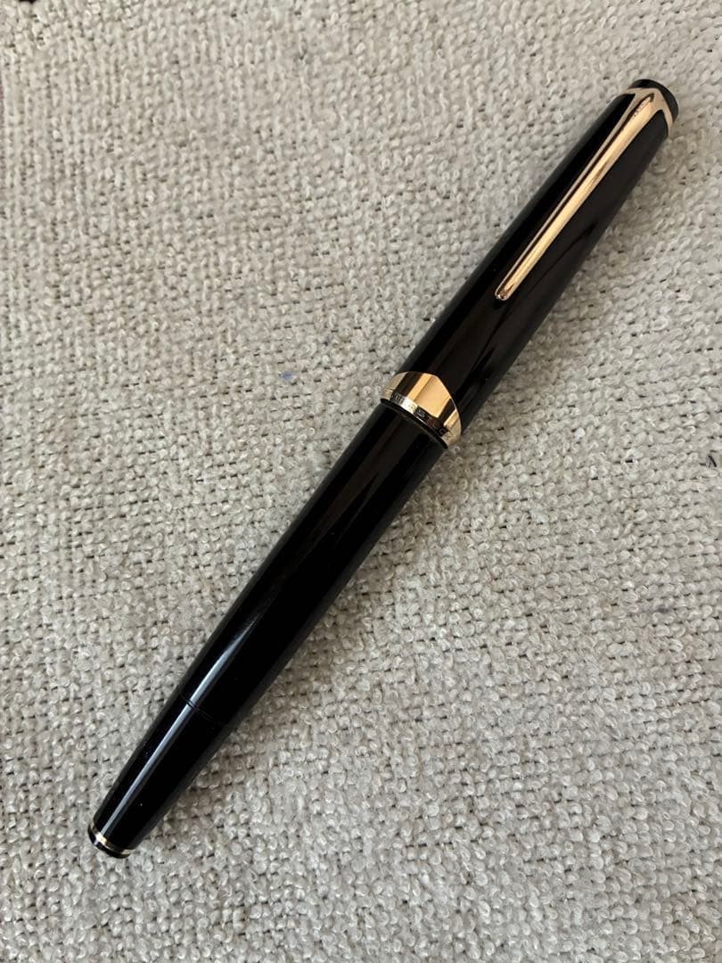 ◾️MONT BLANC モンブラン◾️万年筆 N o.14◾️黒色／金色◾️吸入式◾️