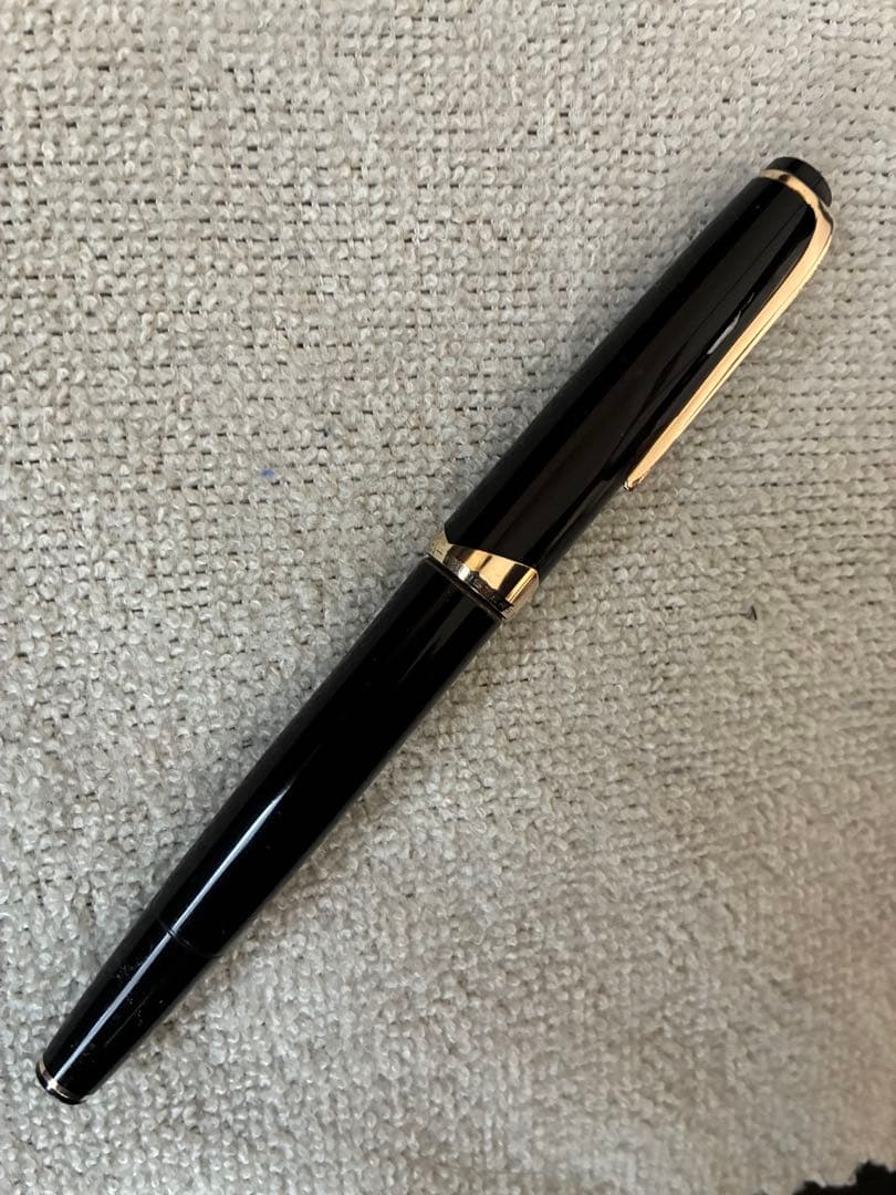◾️MONT BLANC モンブラン◾️万年筆 N o.14◾️黒色／金色◾️吸入式◾️