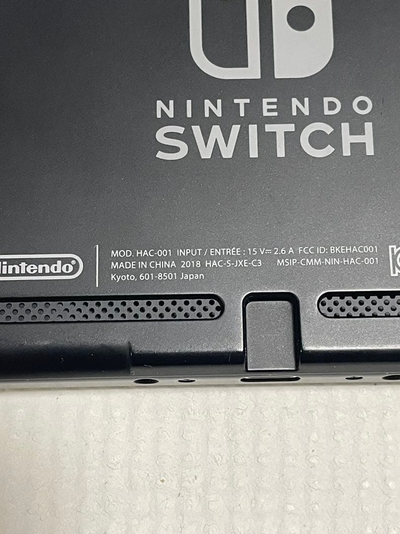 Nintendo Switch 本体のみ　ニンテンドースイッチ　2018年製