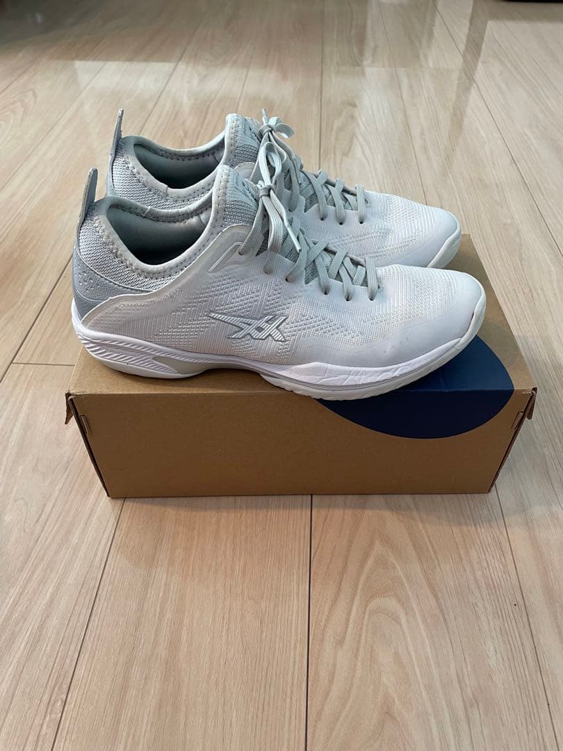 asics バスケットボール・バレーボールシューズ ホワイト