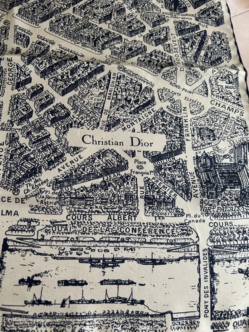 Christian Dior Paris地図柄スカーフ