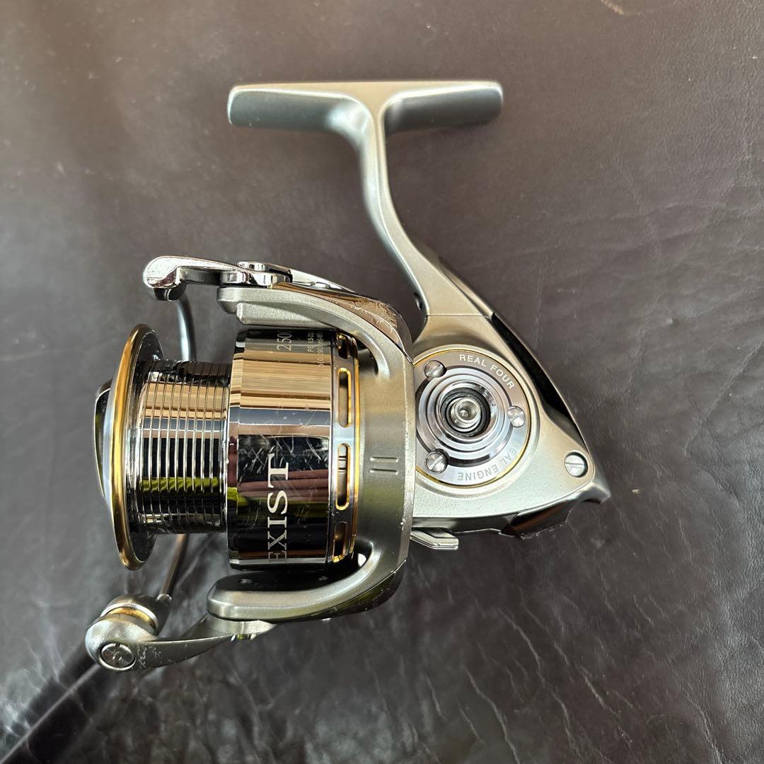 Daiwa 05EXIST 2500 スピニングリール