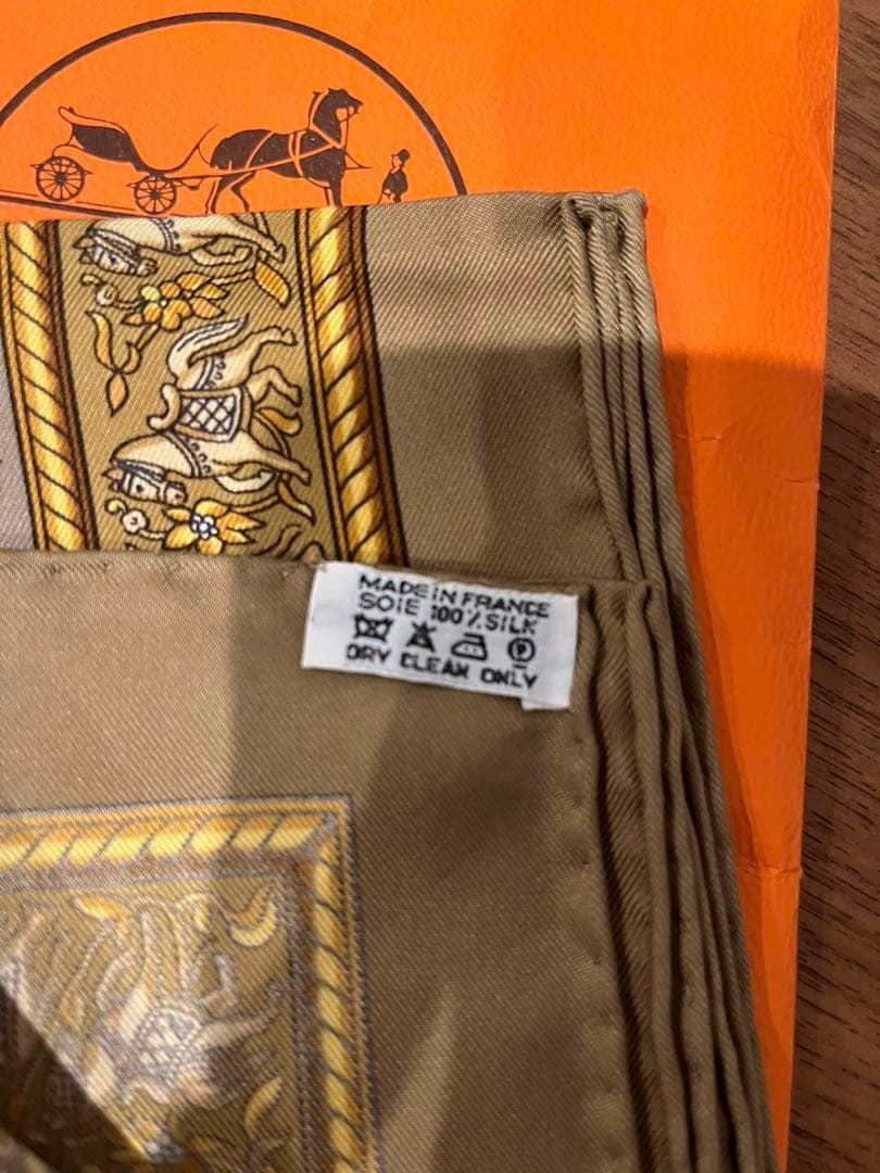 【値下げ】HERMES カレ90 スカーフ インドの狩猟