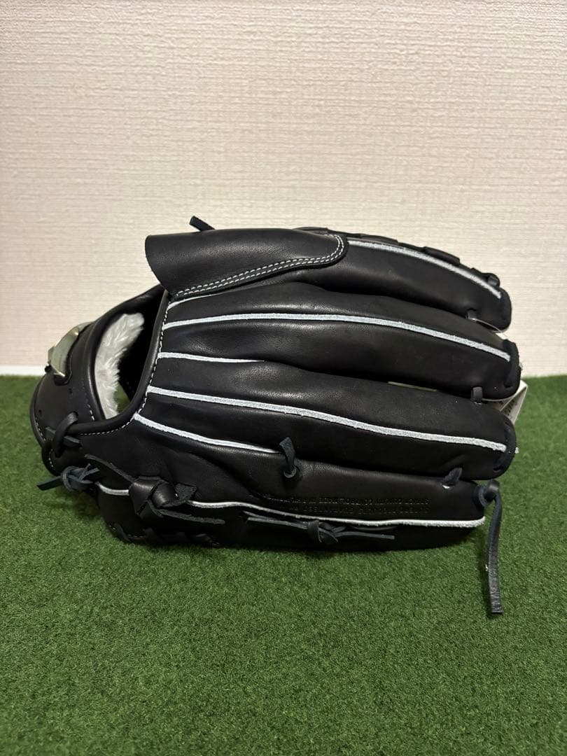 ミズノ グローバルエリート 投手用 軟式グラブ 左投げ