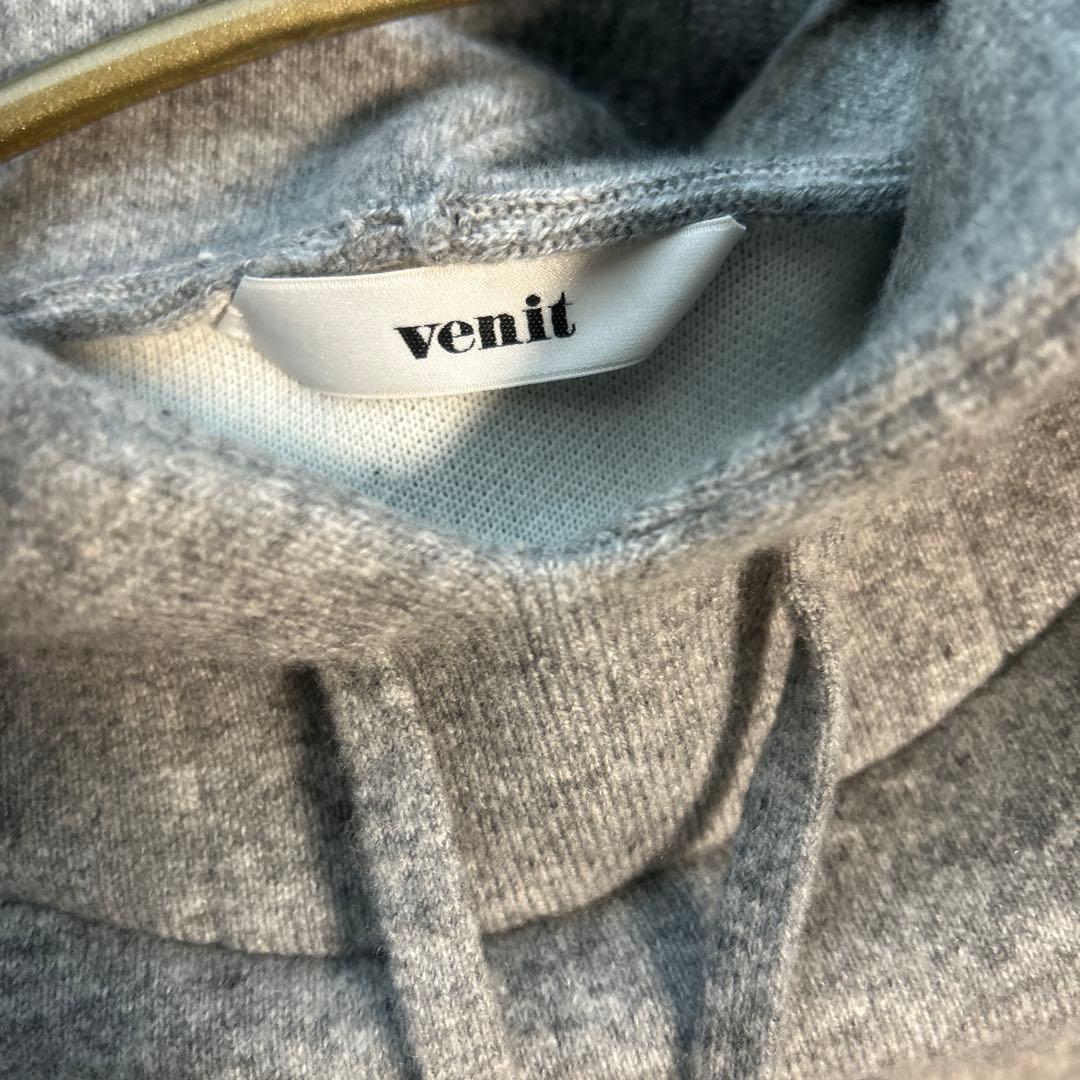 venit グレー フード付きパーカー