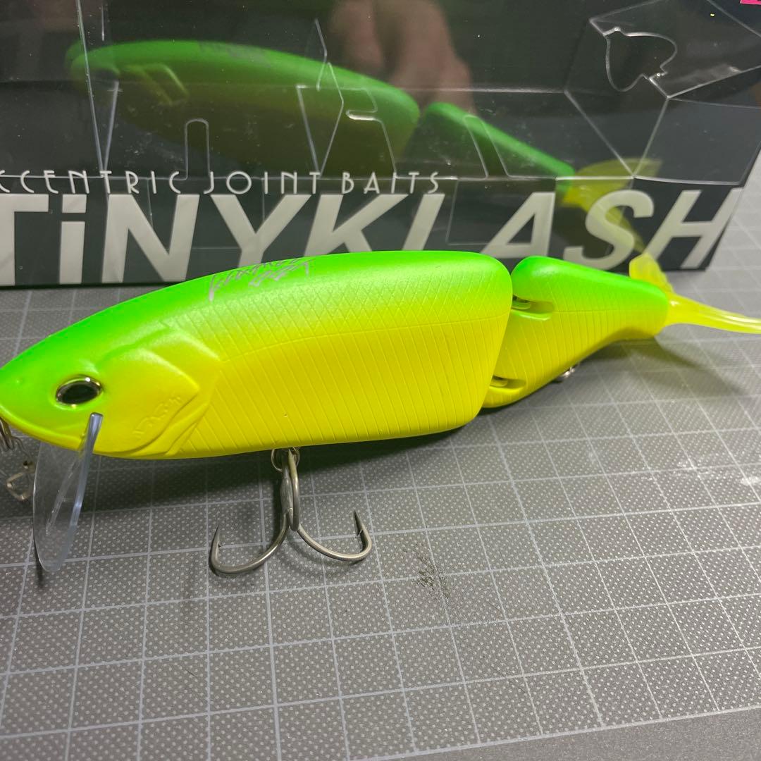 お*き様 DRT TINYKLASH LOW つや消しレジェンドチャート