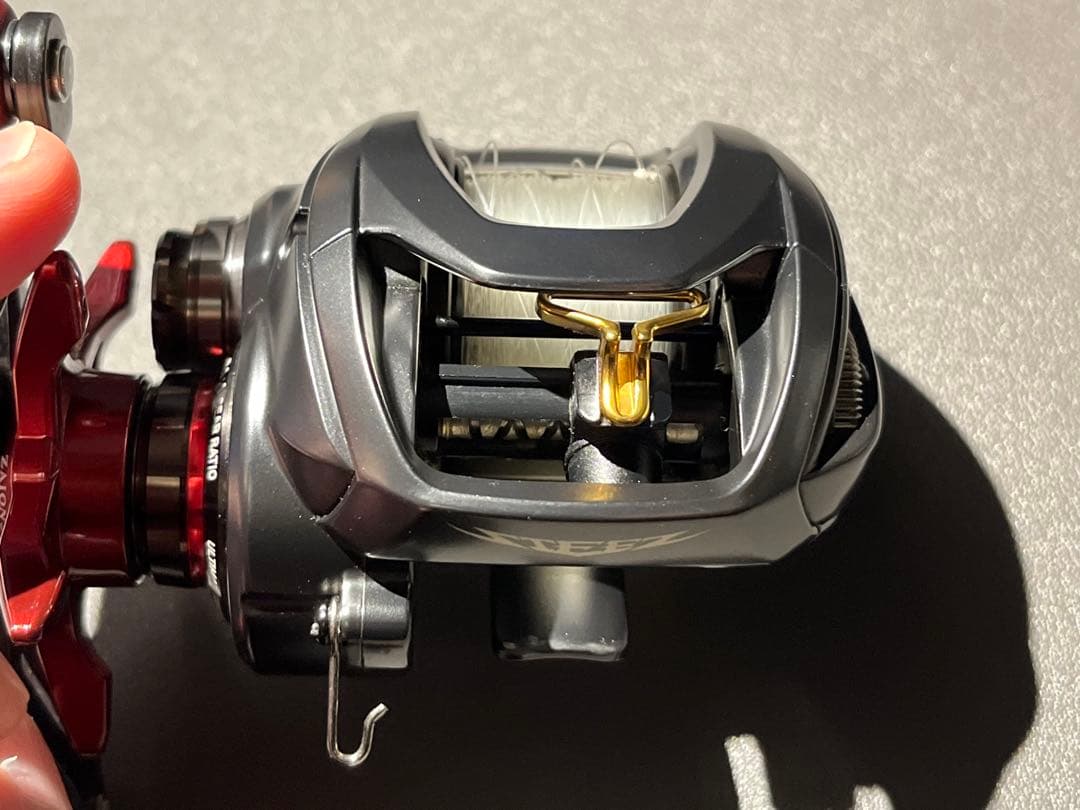 美品 名機 ダイワ 16スティーズSVTW 1016SV-SH slpカスタム