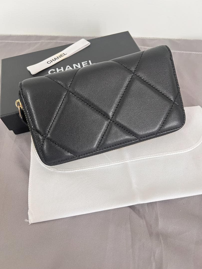 CHANEL ブラック レザー 長財布